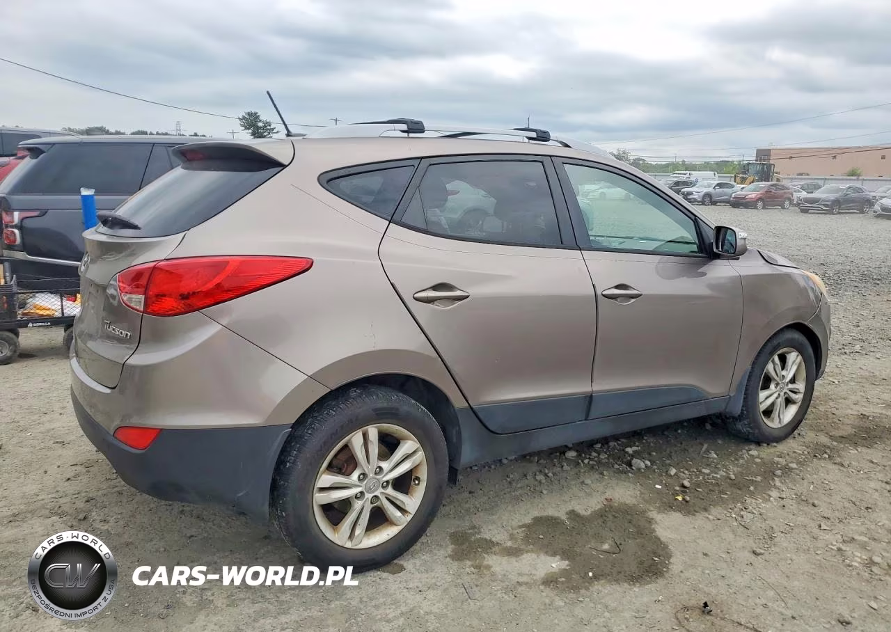 2012 Hyundai Tucson Gls VIN:KM8JUCAC7CU375878 - 3