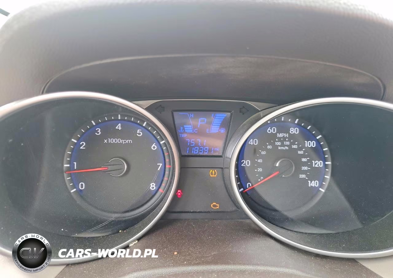 2012 Hyundai Tucson Gls VIN:KM8JUCAC7CU375878 - 9