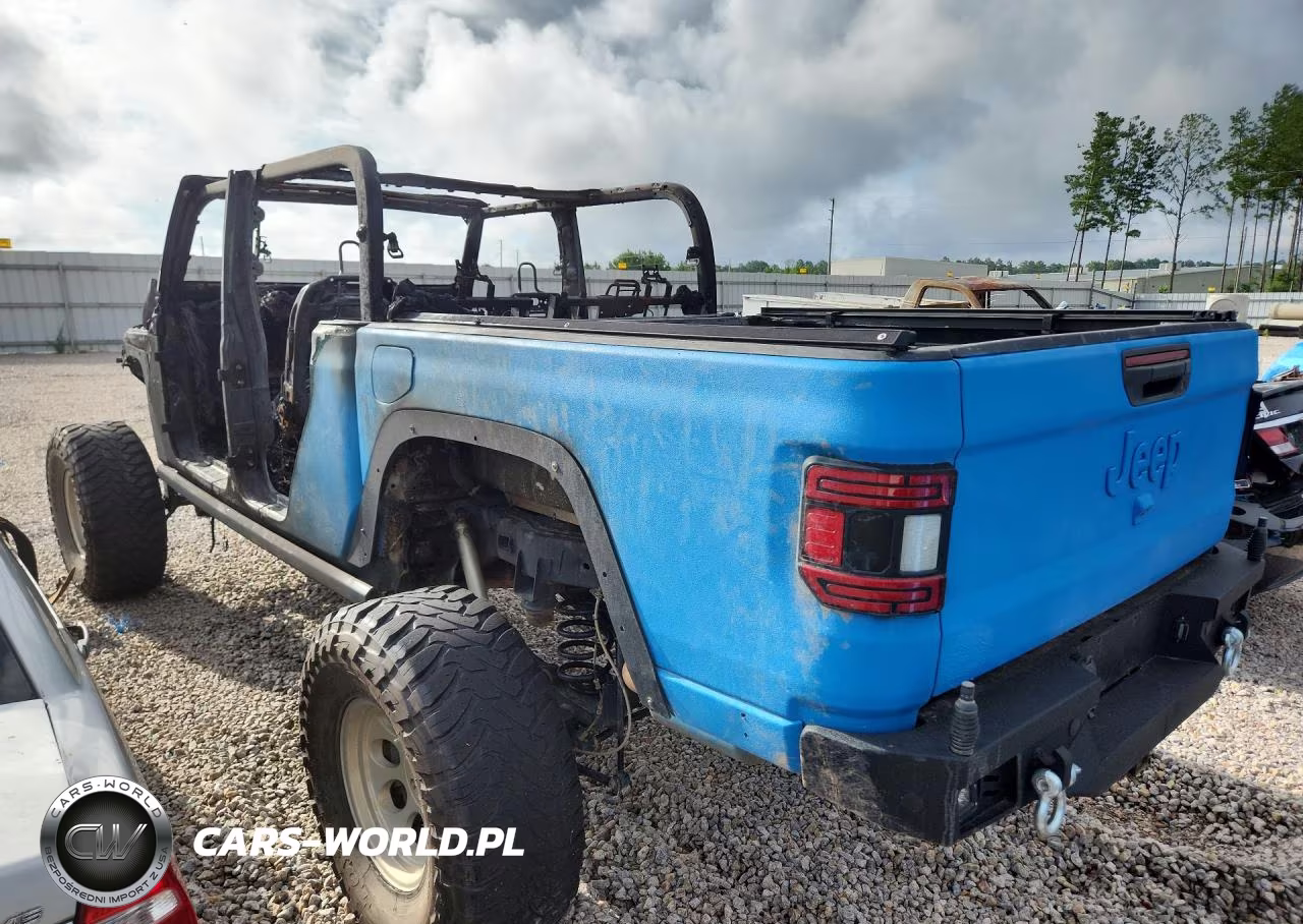 2020 Jeep Gladiator Sport VIN:1C6JJTAG2LL109620 - 2