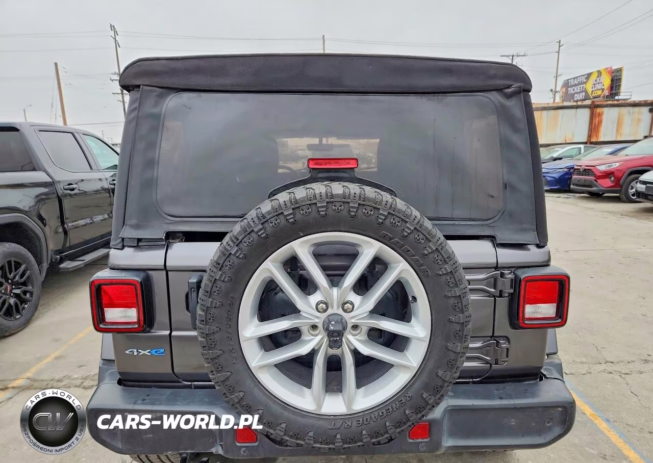 2021 Jeep Wrangler Unlimited Sahara 4Xe VIN:1C4JJXP65MW749934 - 6