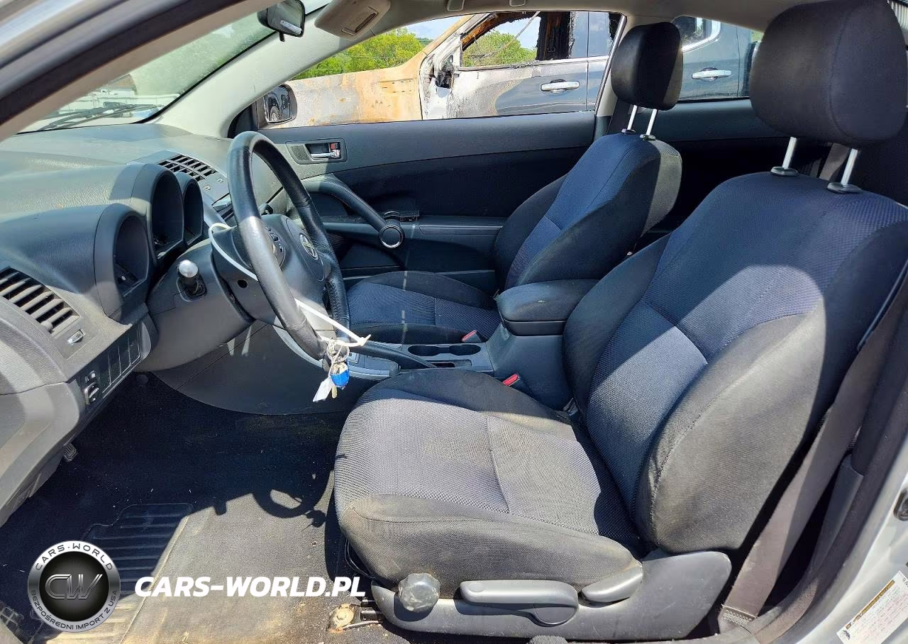 2006 Scion Tc Base VIN:JTKDE177460067360 - 7