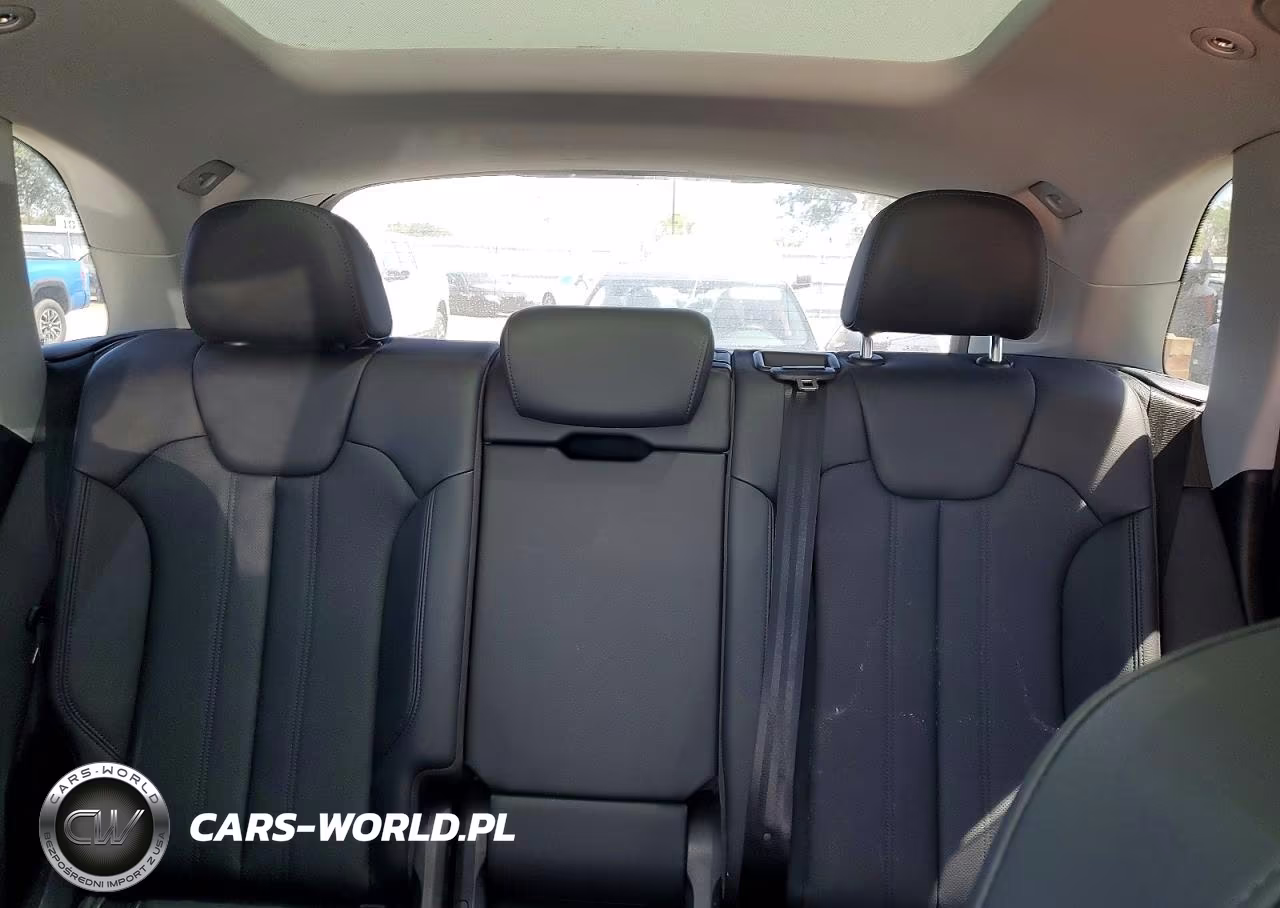 2018 Audi Q5 Premium Plus VIN:WA1BNAFY5J2247379 - 10