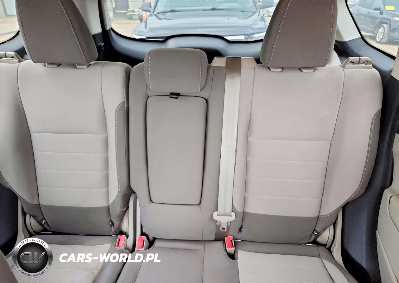 2016 Ford Escape VIN:1FMCU0GX3GUA97696 - 10