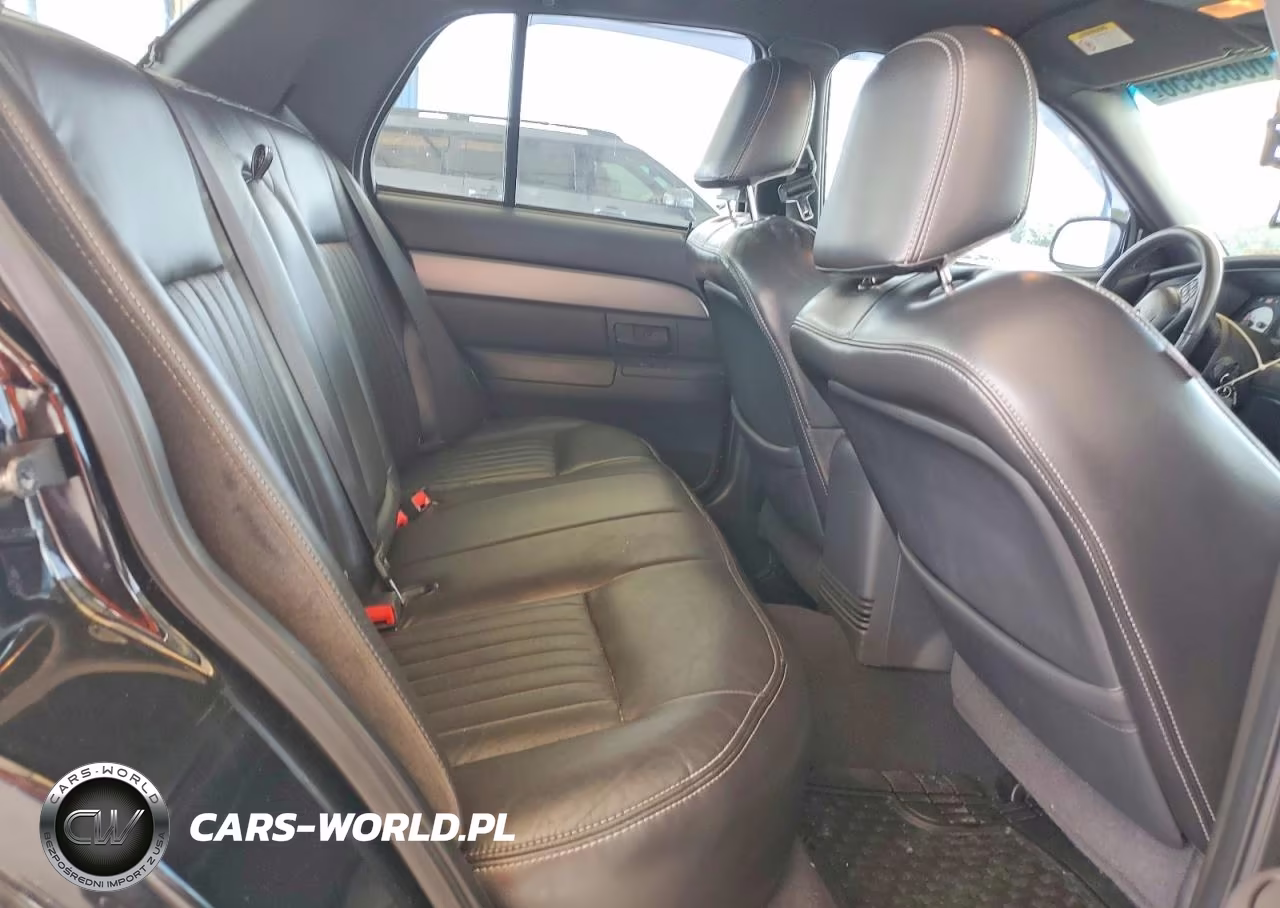 2003 Mercury Marauder VIN:2MEHM75V93X625053 - 10
