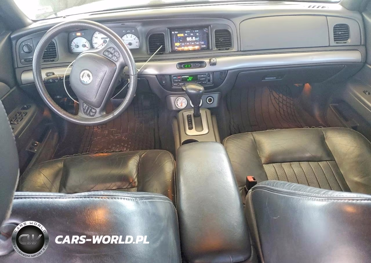 2003 Mercury Marauder VIN:2MEHM75V93X625053 - 8