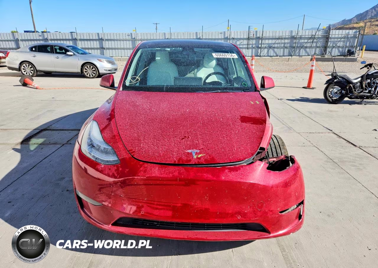 2021 Tesla Model Y VIN:5YJYGDEE4MF216273 - 5