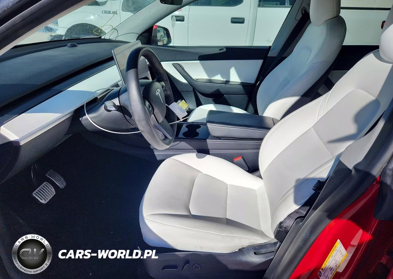2021 Tesla Model Y VIN:5YJYGDEE4MF216273 - 7