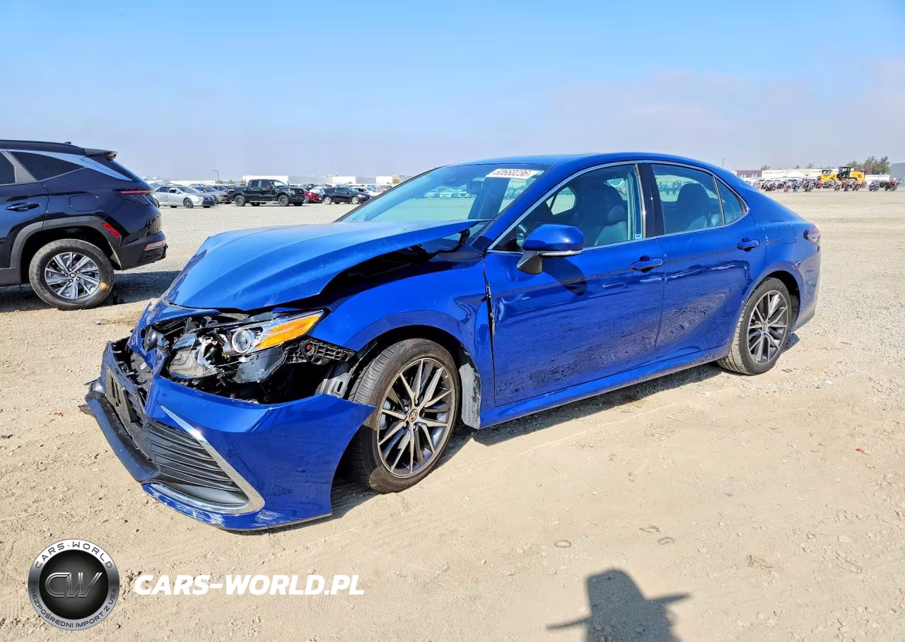 2023 Toyota Camry Hybrid Xle – zdjęcie 1 z 12