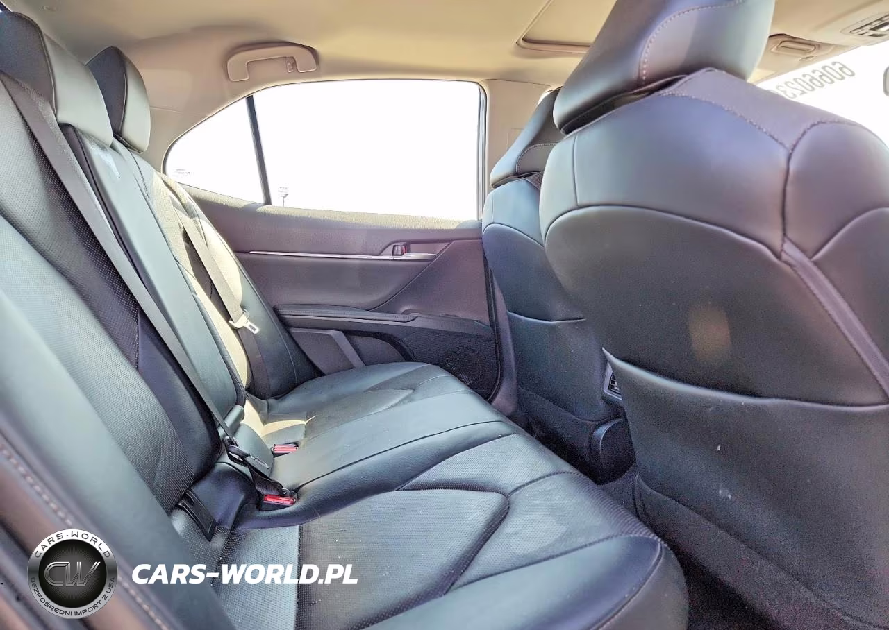 2023 Toyota Camry Hybrid Xle VIN:4T1F31AK6PU050553 - 10