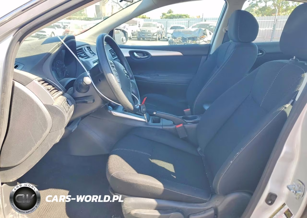 2016 Nissan Sentra S VIN:3N1AB7AP2GY306980 - 7