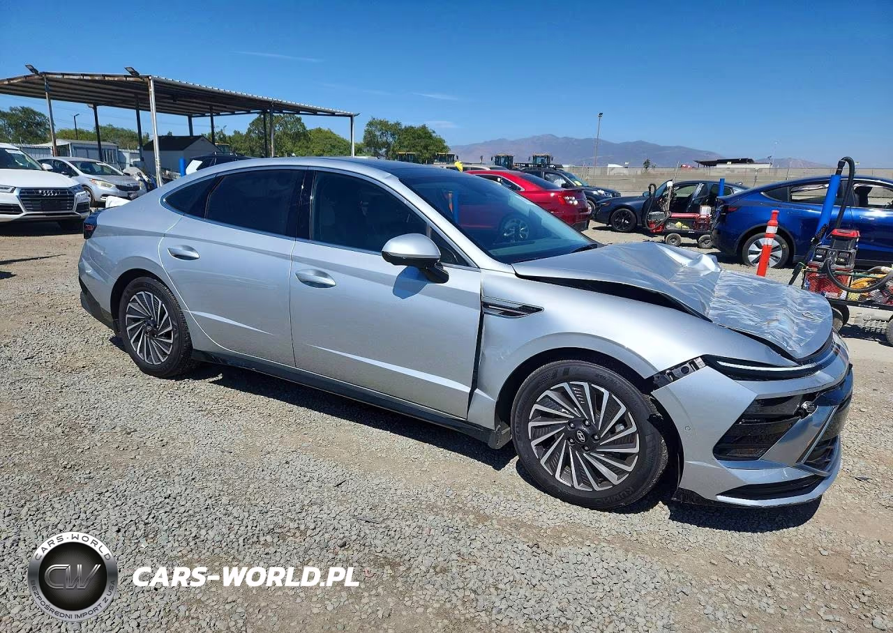 2024 Hyundai Sonata Hybrid Limited VIN:KMHL54JJ5RA100367 - 4