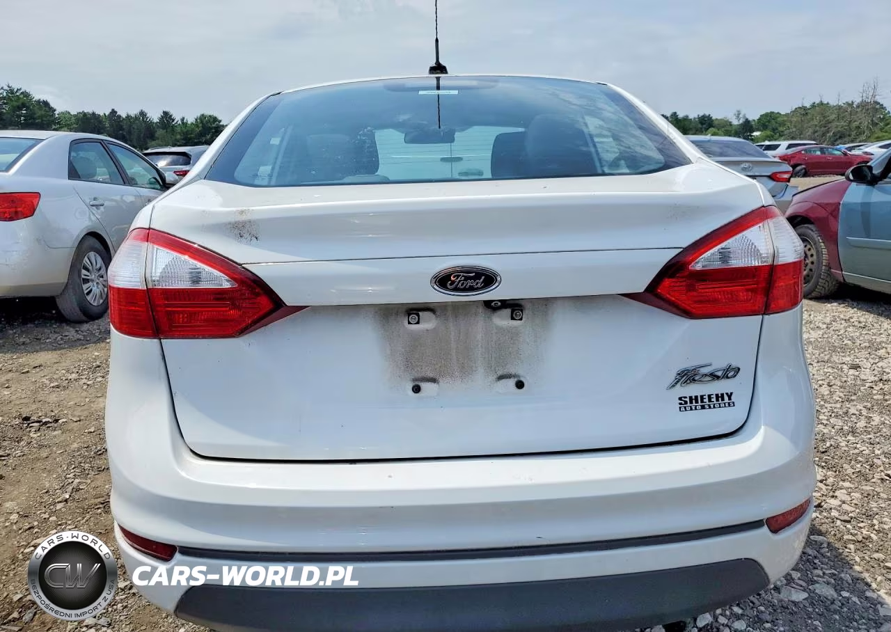 2018 Ford Fiesta S VIN:3FADP4AJ8JM100475 - 6