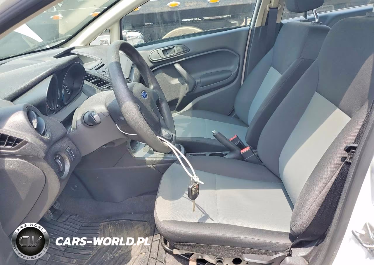 2018 Ford Fiesta S VIN:3FADP4AJ8JM100475 - 7