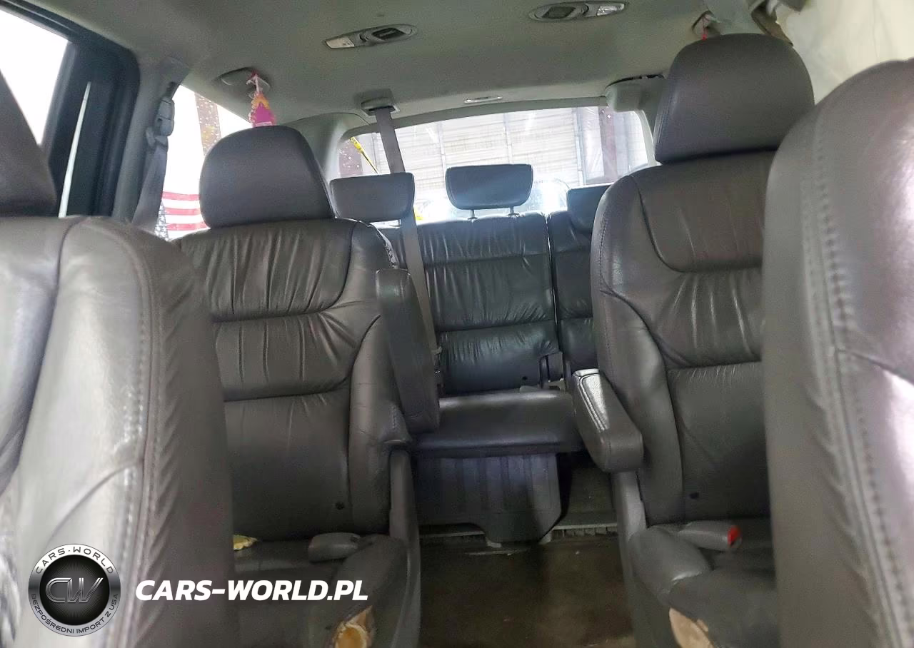 2007 Honda Odyssey Touring VIN:5FNRL38857B027068 - 10