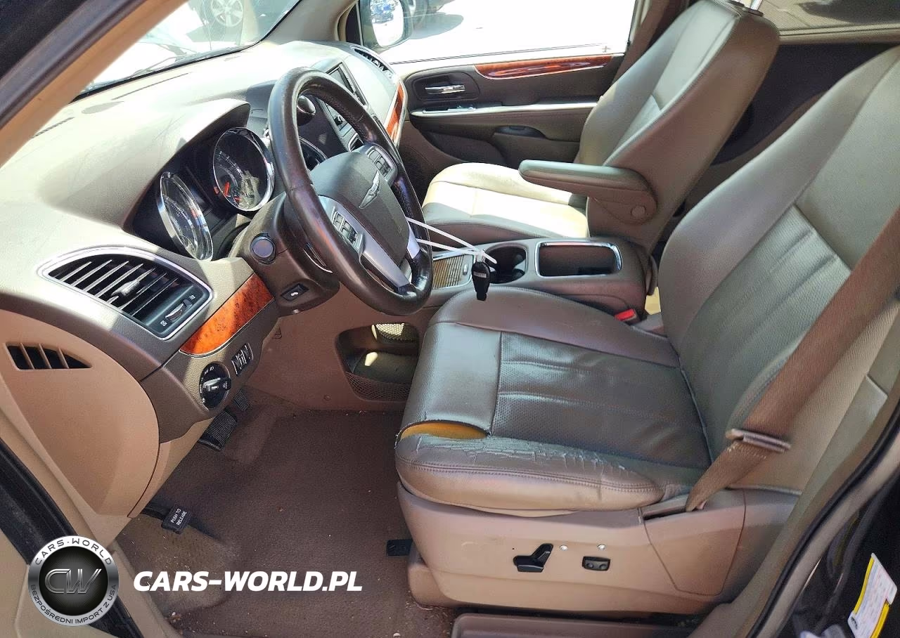 2014 Chrysler Town & Country Touring L VIN:2C4RC1CG5ER192364 - 7