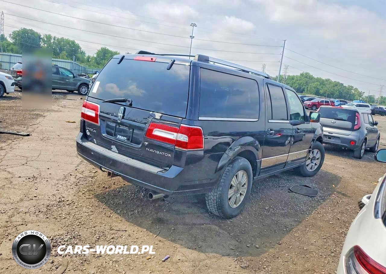 2011 Lincoln Navigator L VIN:5LMJJ3J51BEJ04797 - 3