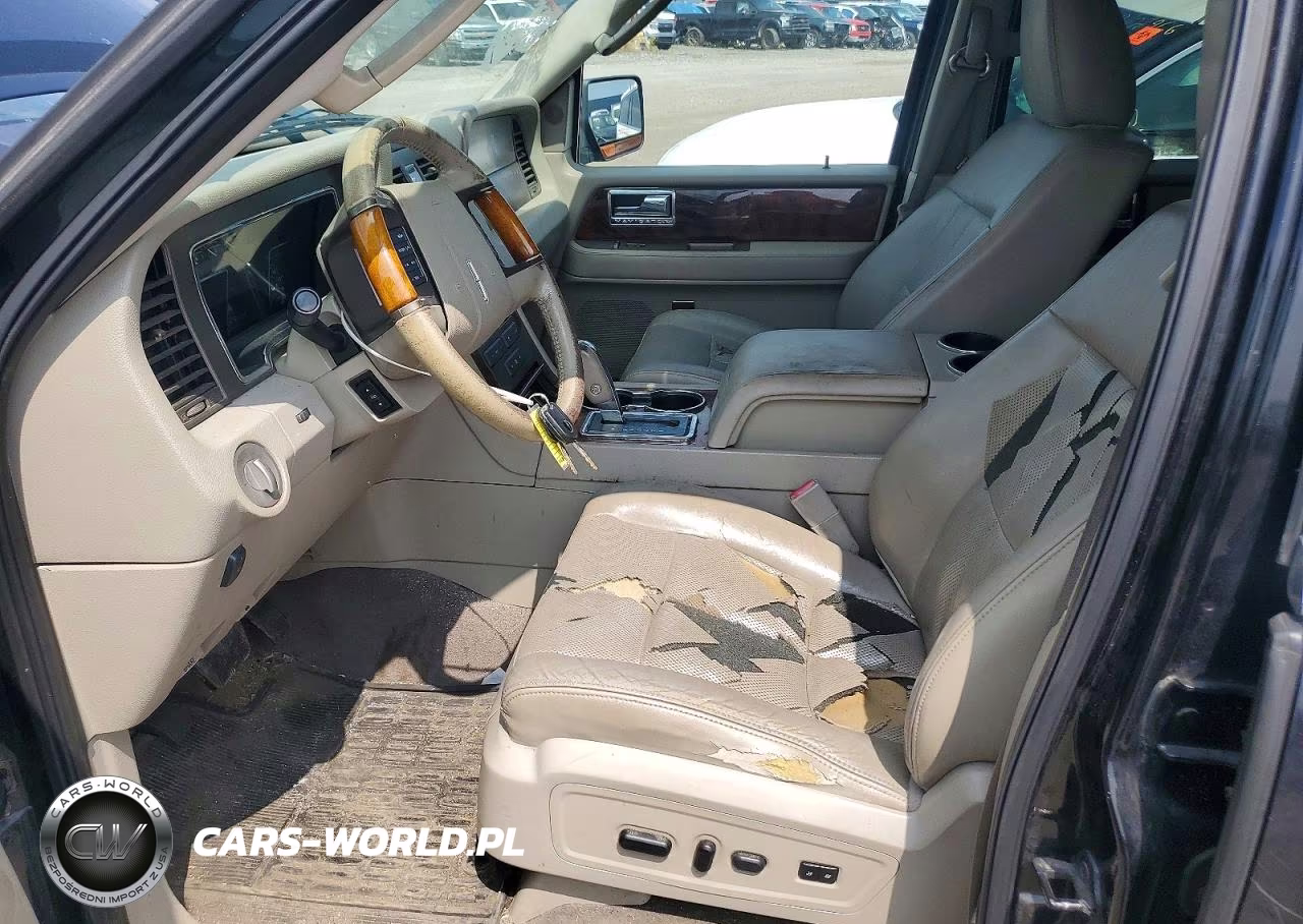 2011 Lincoln Navigator L VIN:5LMJJ3J51BEJ04797 - 7