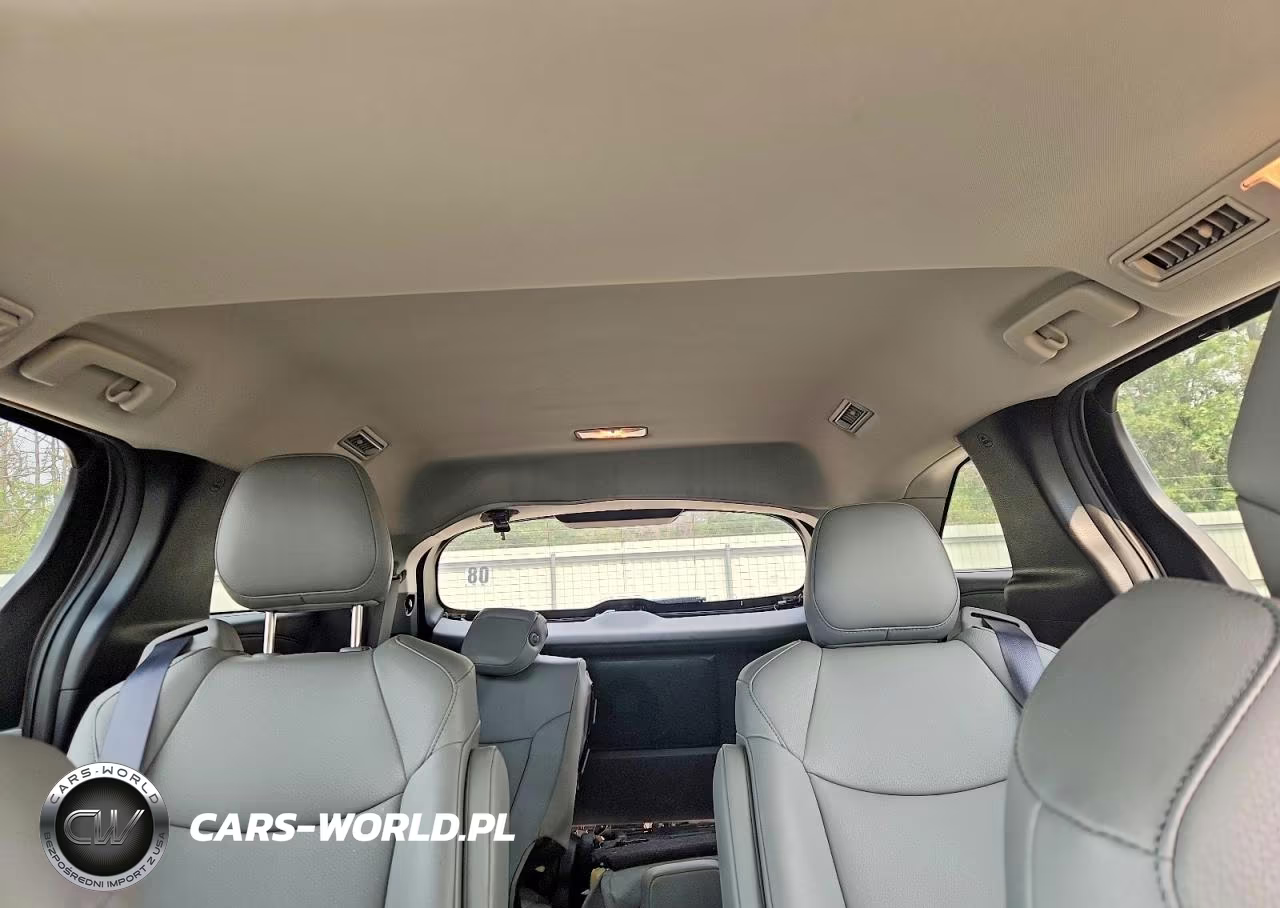 2025 Toyota Sienna Xle 7-Passenger VIN:5TDJSKFC4SS182037 - 10