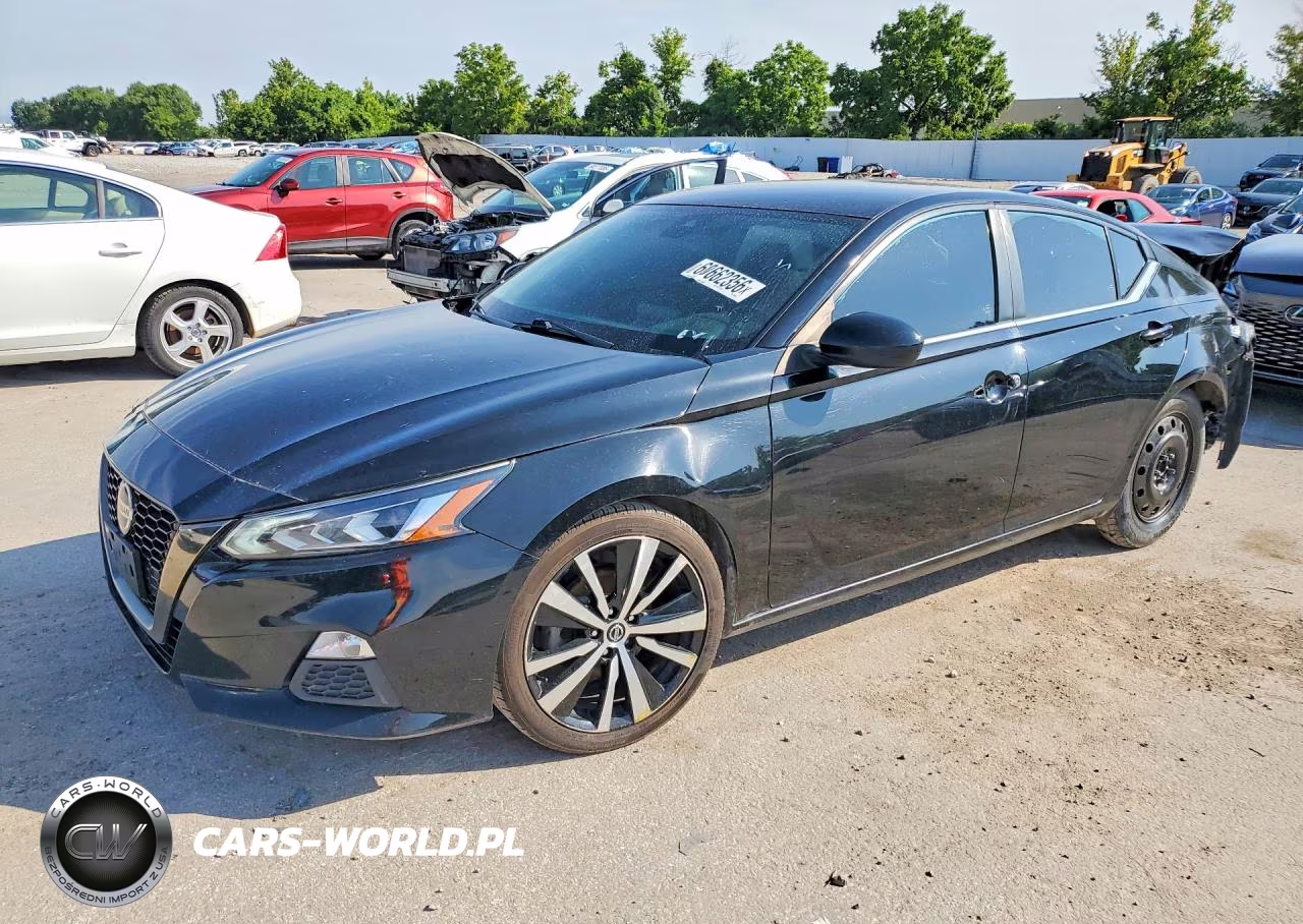 2021 Nissan Altima Sr – zdjęcie 1 z 12