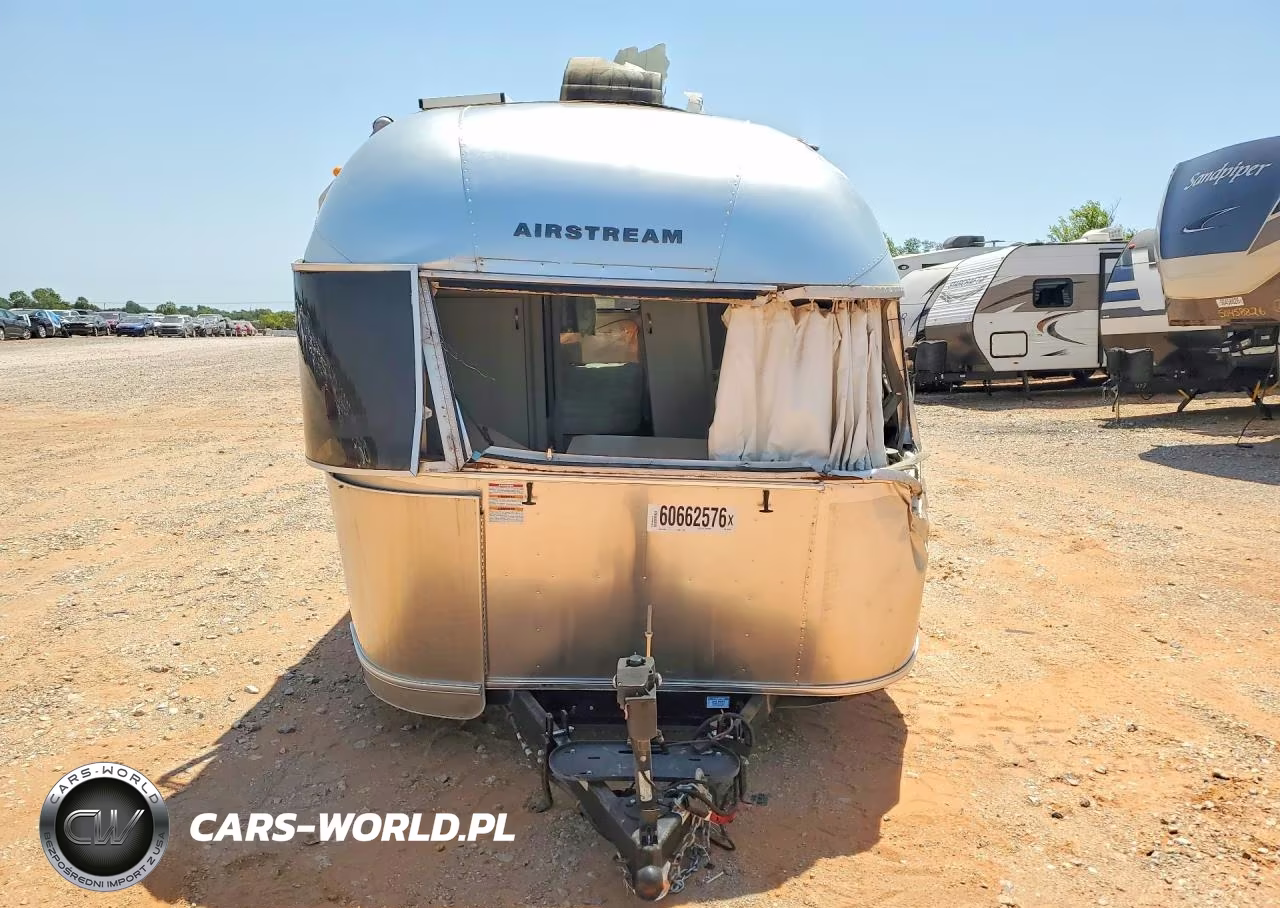 AIRSTREAM CAMPER VIN:1STCMAA11MJ557385 - 5
