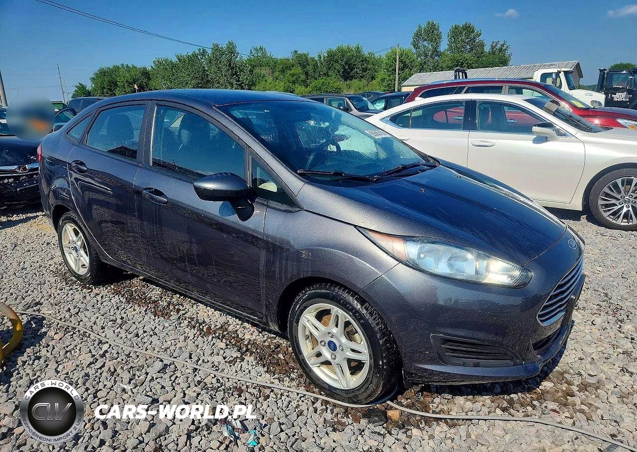 2018 Ford Fiesta Se VIN:3FADP4BJXJM116840 - 4