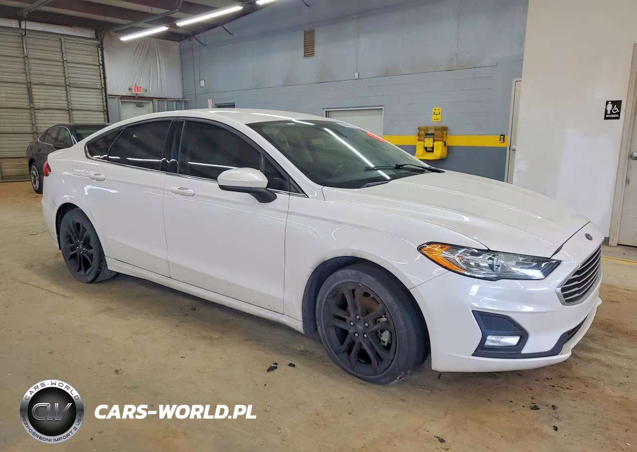 2019 Ford Fusion Se VIN:3FA6P0HD1KR111520 - 4