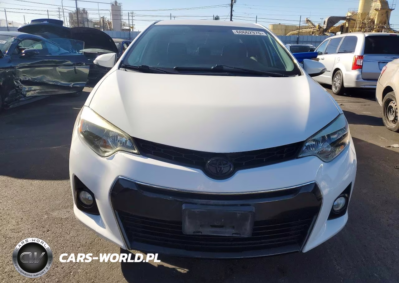 2015 Toyota Corolla S Plus VIN:5YFBURHE6FP193965 - 5