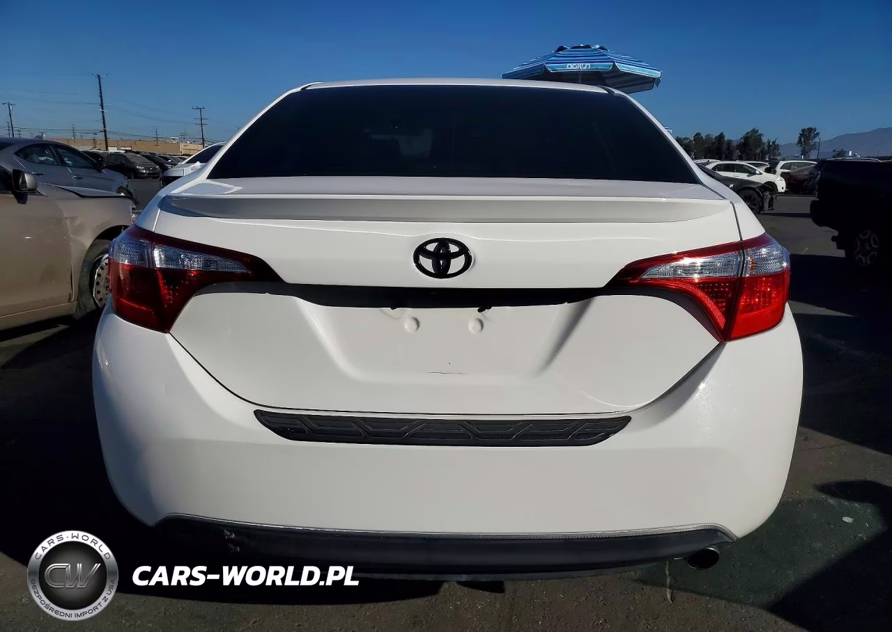 2015 Toyota Corolla S Plus VIN:5YFBURHE6FP193965 - 6