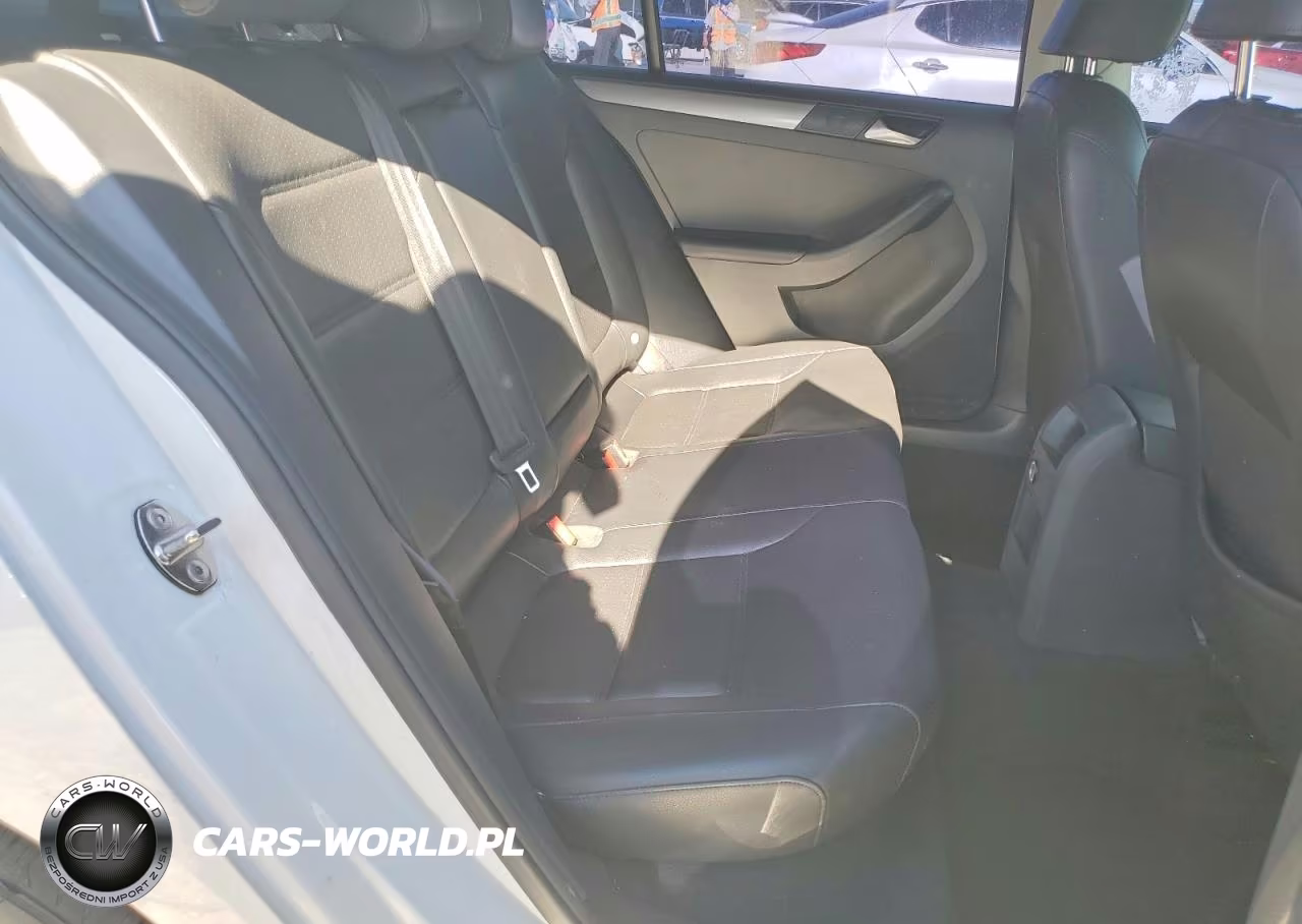 2015 Volkswagen Jetta Se VIN:3VWD17AJ3FM276352 - 10