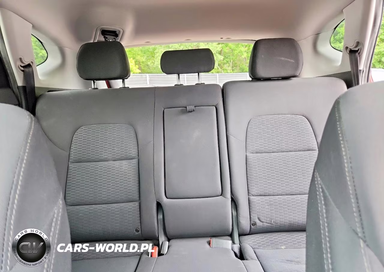 2019 Hyundai Tucson Se VIN:KM8J2CA47KU920605 - 10