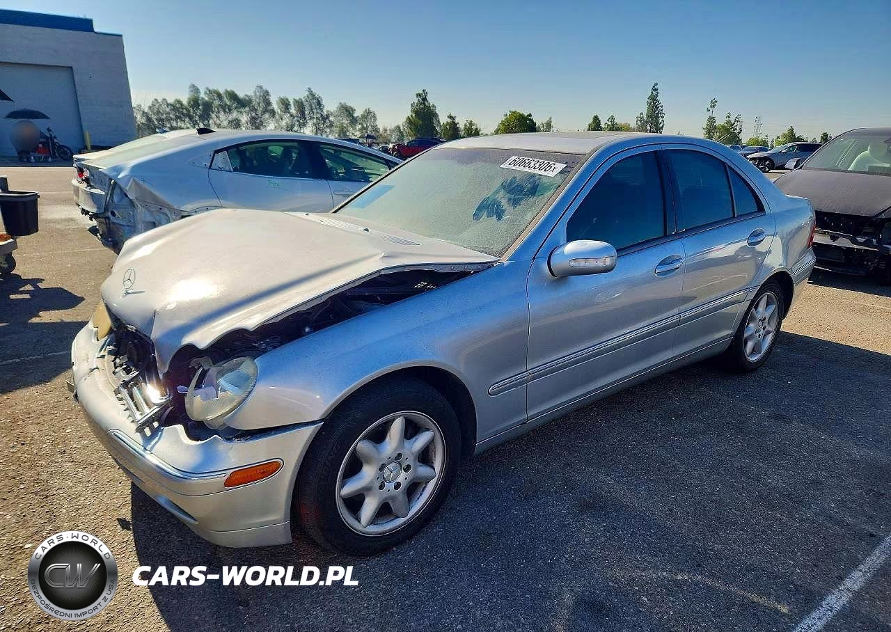 2004 Mercedes-Benz C 240