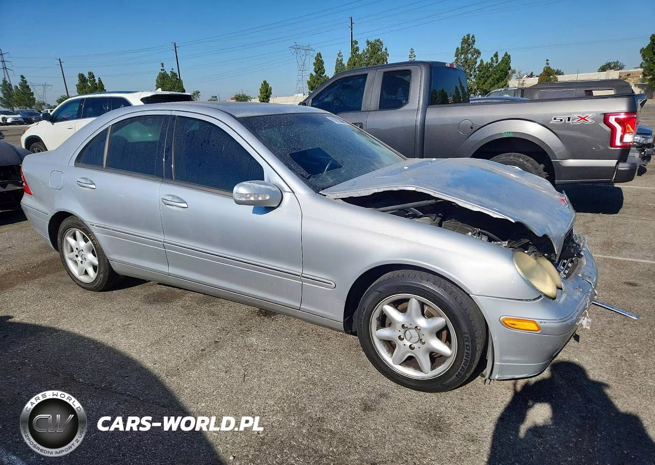 2004 Mercedes-Benz C 240 VIN:WDBRF61J24E015798 - 4