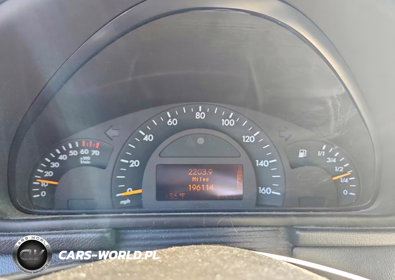 2004 Mercedes-Benz C 240 VIN:WDBRF61J24E015798 - 9