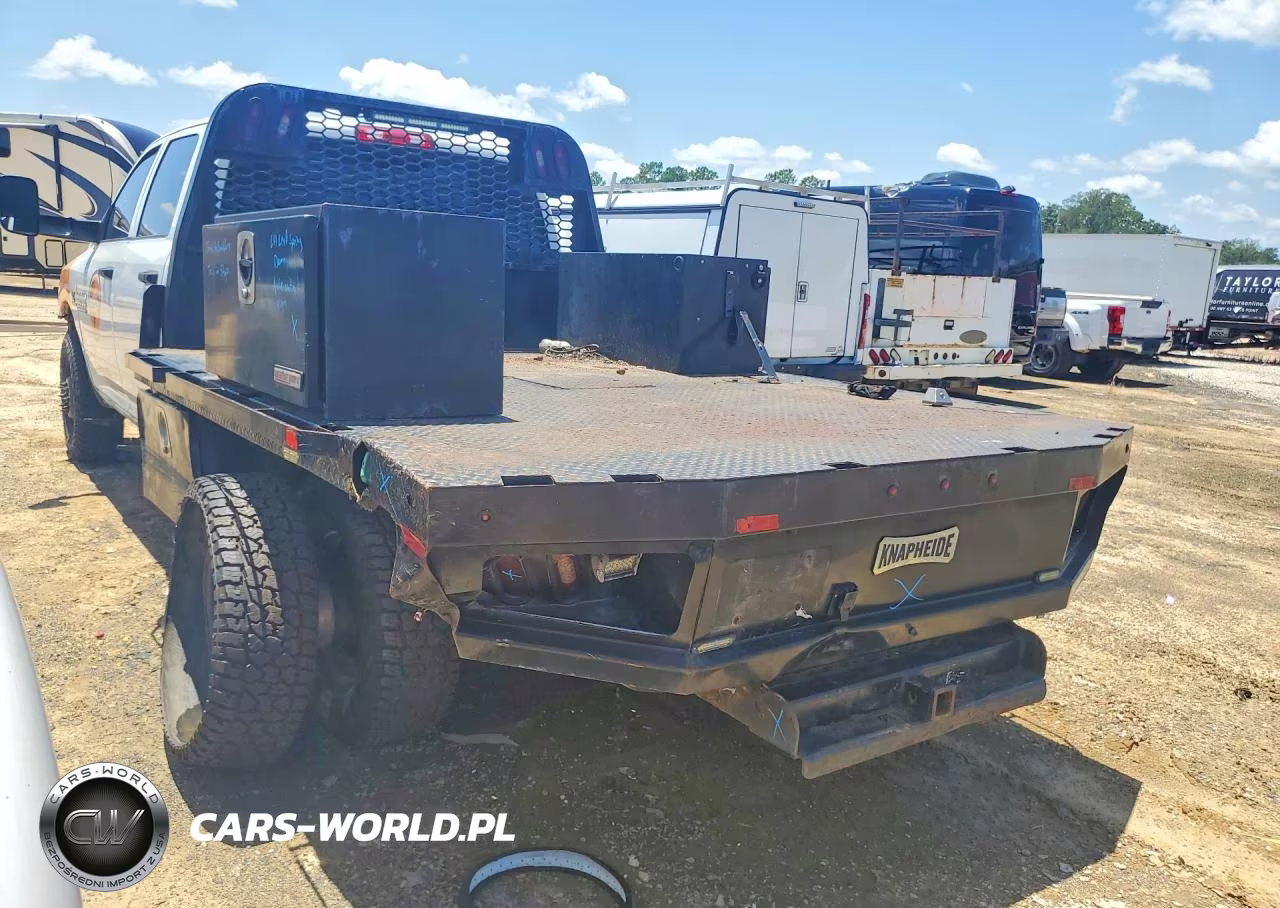 2017 Ram 3500 VIN:3C7WRTCL6HG699877 - 2