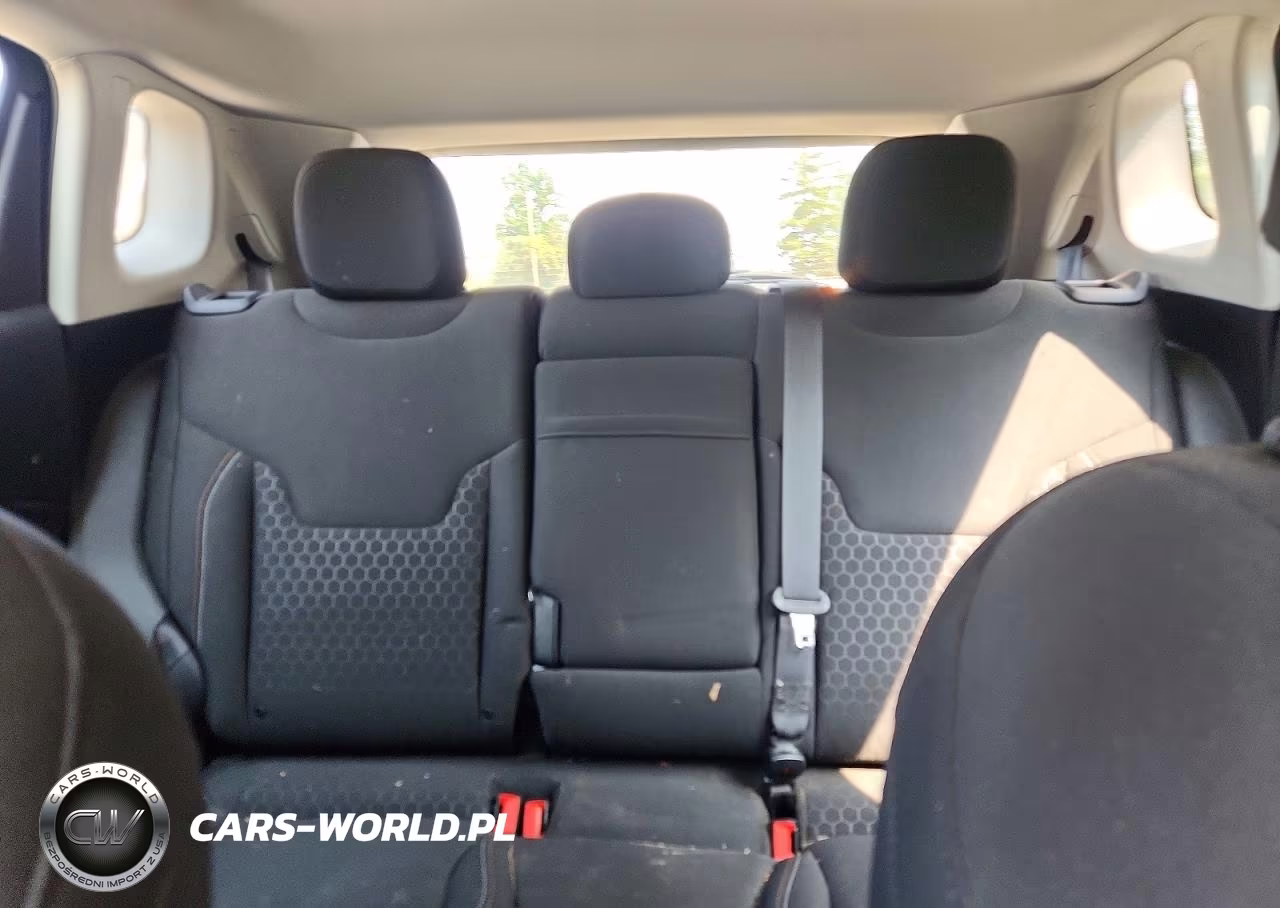 2018 Jeep Compass Sport VIN:3C4NJDAB0JT330834 - 10