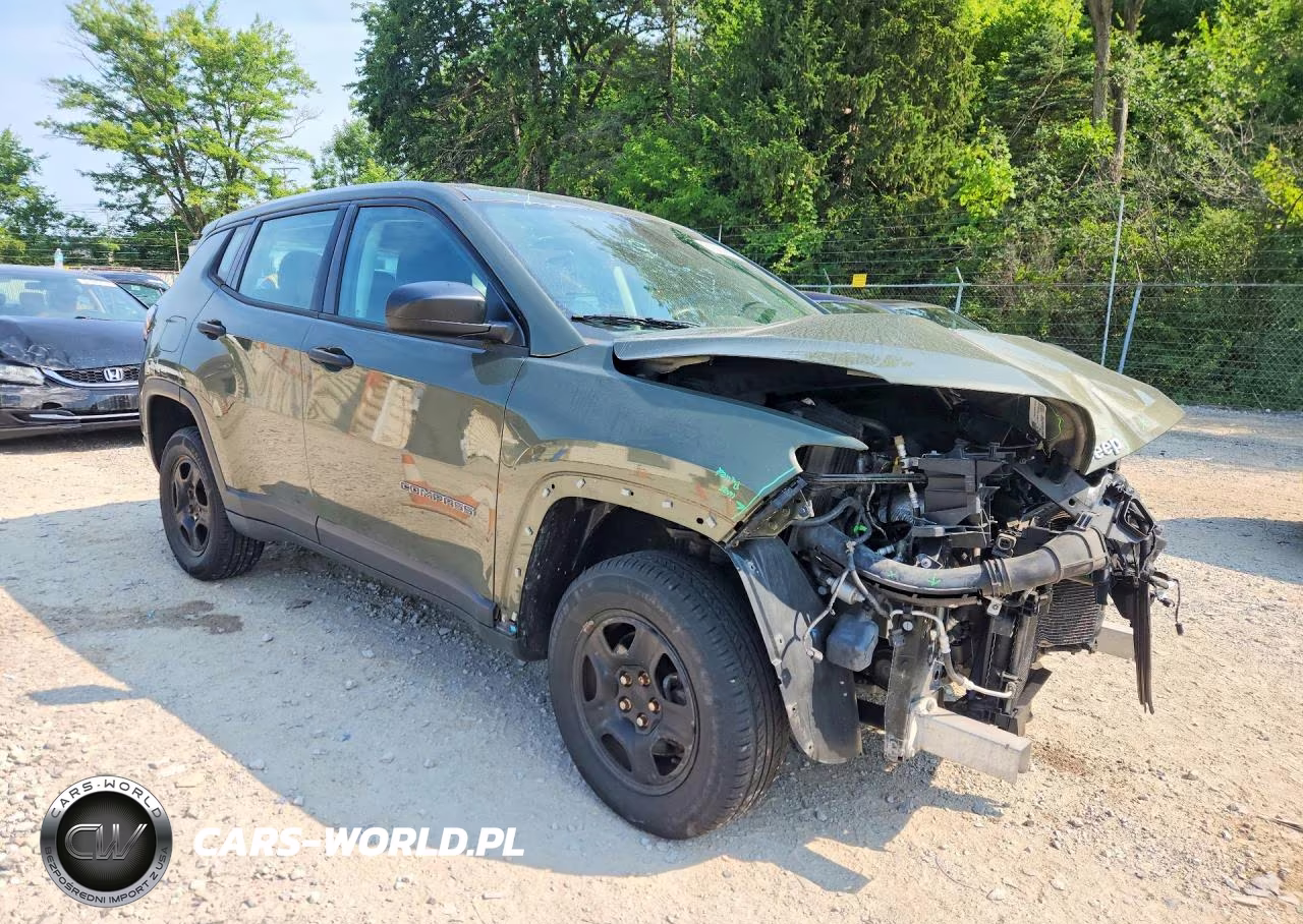2018 Jeep Compass Sport VIN:3C4NJDAB0JT330834 - 4