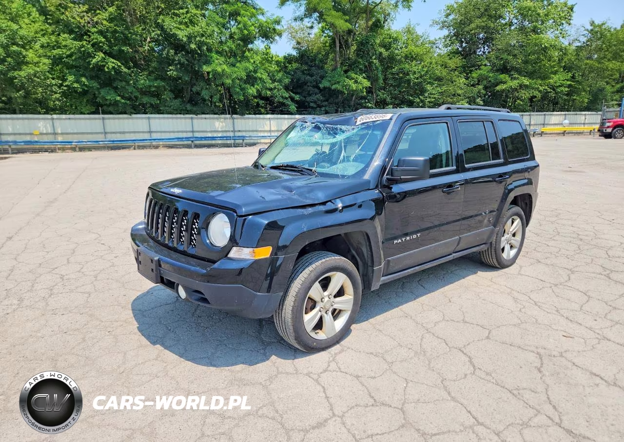 2014 Jeep Patriot Latitude – zdjęcie 1 z 14