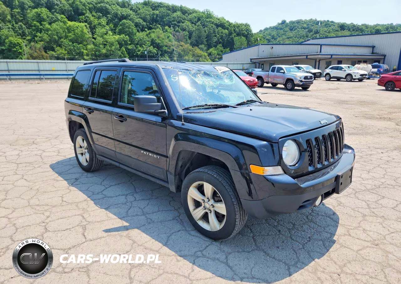 2014 Jeep Patriot Latitude VIN:1C4NJRFB3ED762173 - 4