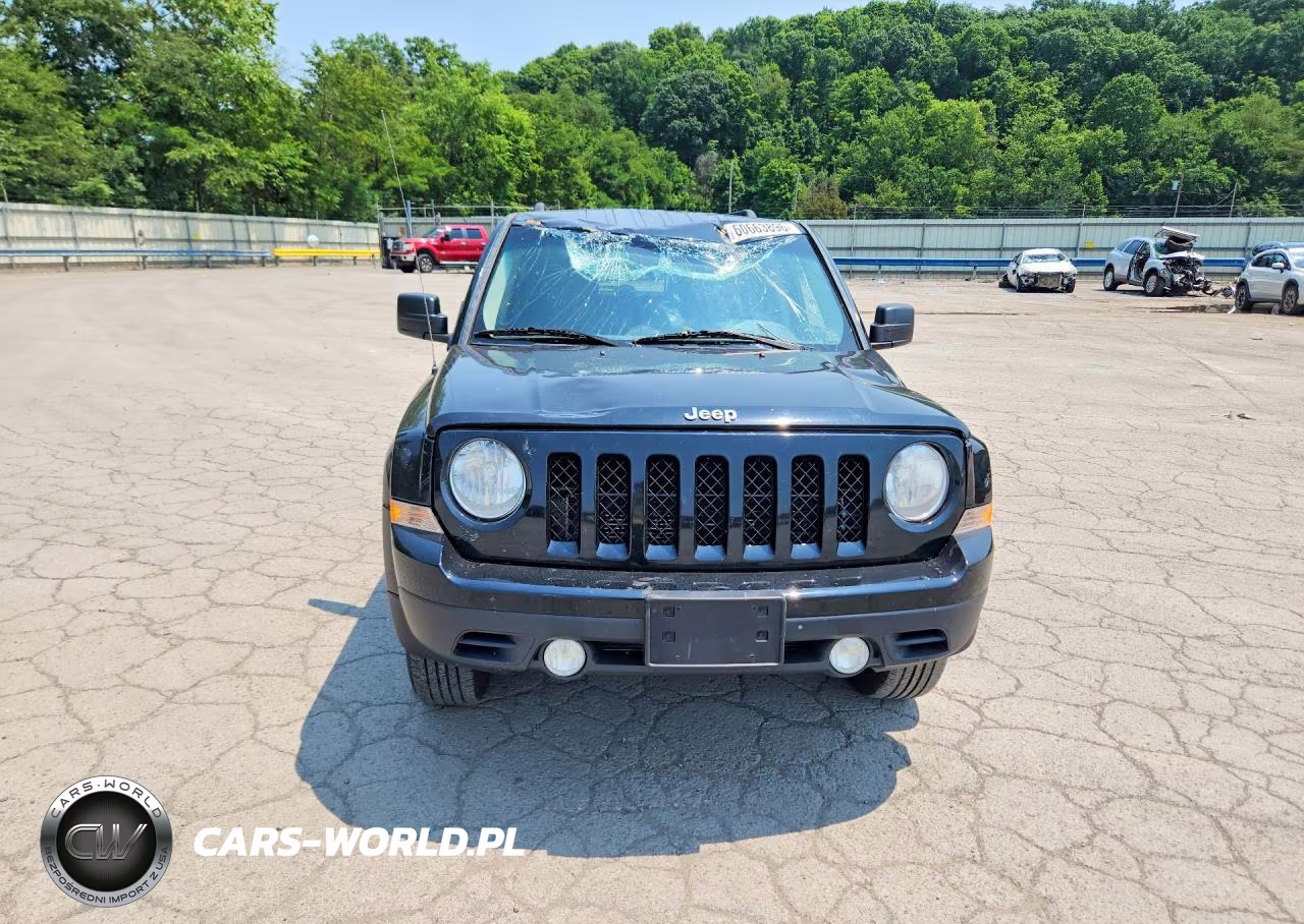 2014 Jeep Patriot Latitude VIN:1C4NJRFB3ED762173 - 5