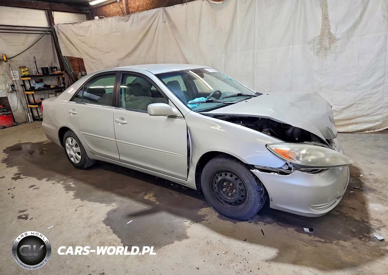 2002 Toyota Camry Le VIN:4T1BE32K72U046197 - 4