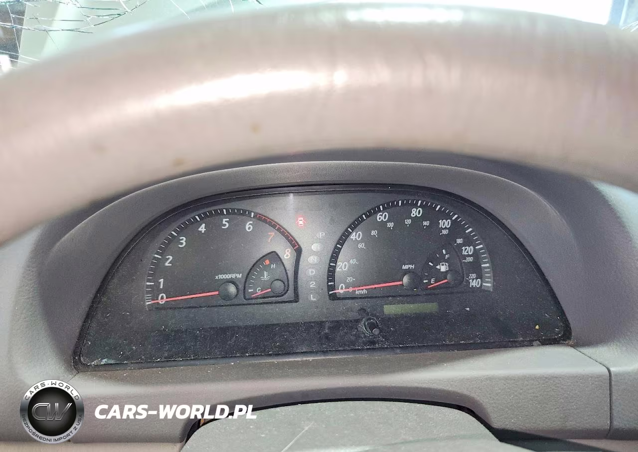 2002 Toyota Camry Le VIN:4T1BE32K72U046197 - 9