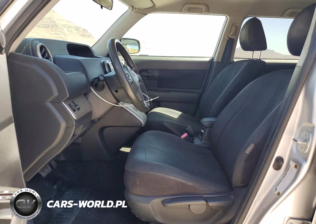 2008 Toyota Scion Xb VIN:JTLKE50E881014127 - 7