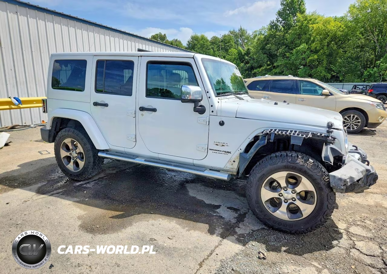 2018 Jeep Wrangler Unlimited Sahara VIN:1C4HJWEG1JL841236 - 4