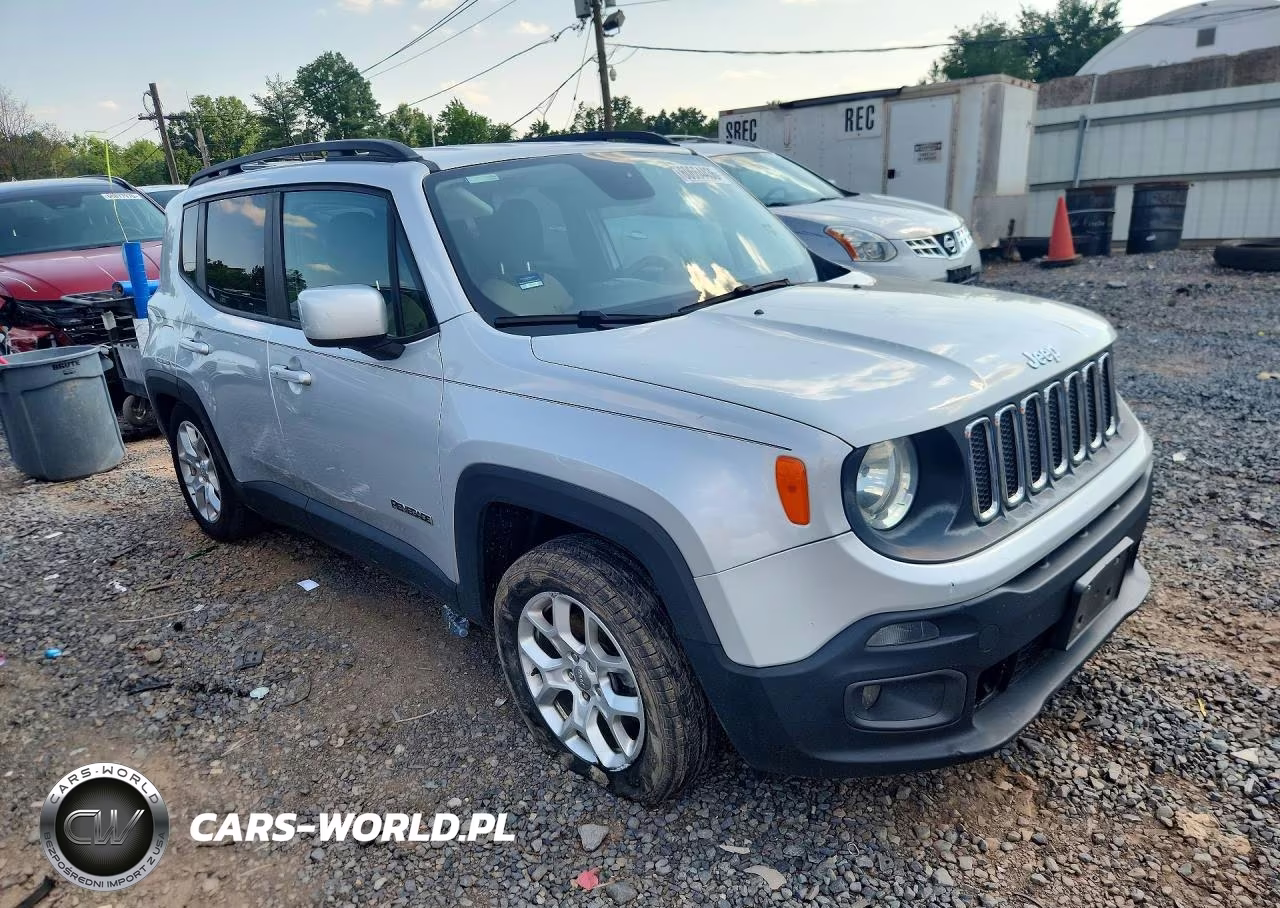 2017 Jeep Renegade Latitude VIN:ZACCJABB7HPE99898 - 4