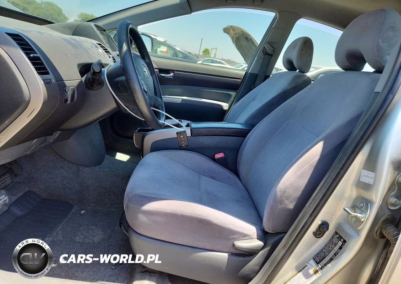 2004 Toyota Prius Base VIN:JTDKB20U140030003 - 7