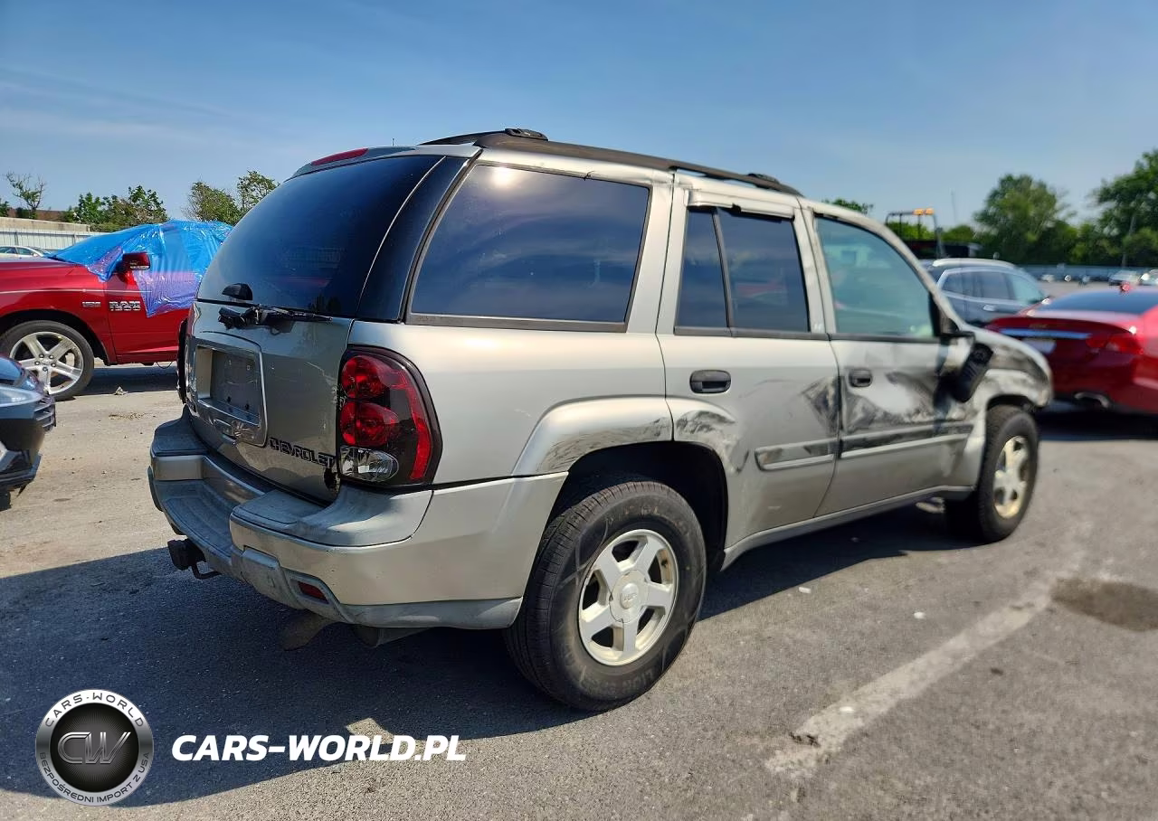2002 Chevrolet Trailblazer VIN:1GNDT13S622317632 - 3