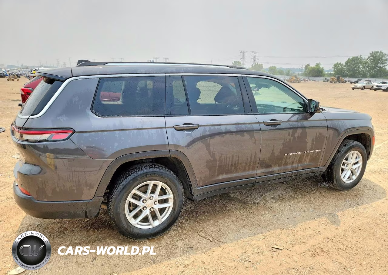 2023 Jeep Grand Cherokee L Laredo VIN:1C4RJKAG1P8768271 - 3