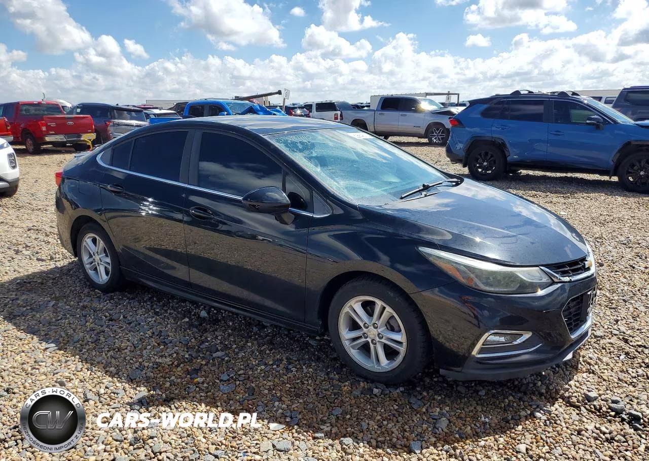 2017 Chevrolet Cruze Lt VIN:1G1BE5SM9H7271822 - 4