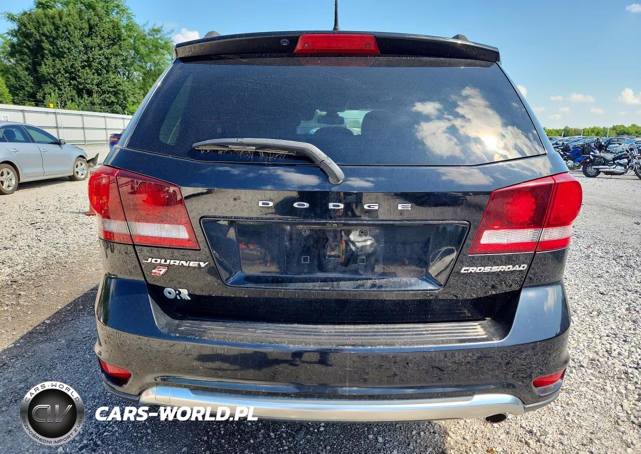 2019 Dodge Journey Crossroad VIN:3C4PDDGGXKT785307 - 6