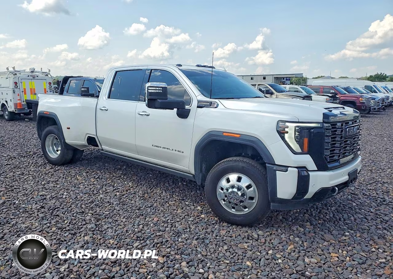 2025 GMC Sierra K3500 Denali Ultimate VIN:1GT4UYEY1SF261799 - 4